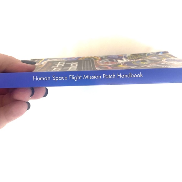 Human Space Flight Mission Patch Handbook 2016 - Picture 3 of 10